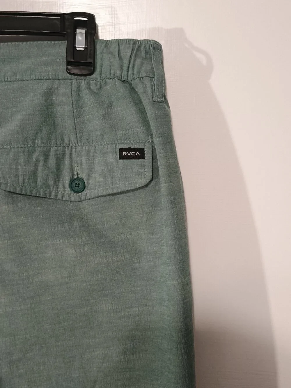 RVCA Sage Green Casual Chino Shorts Men’s Size 38